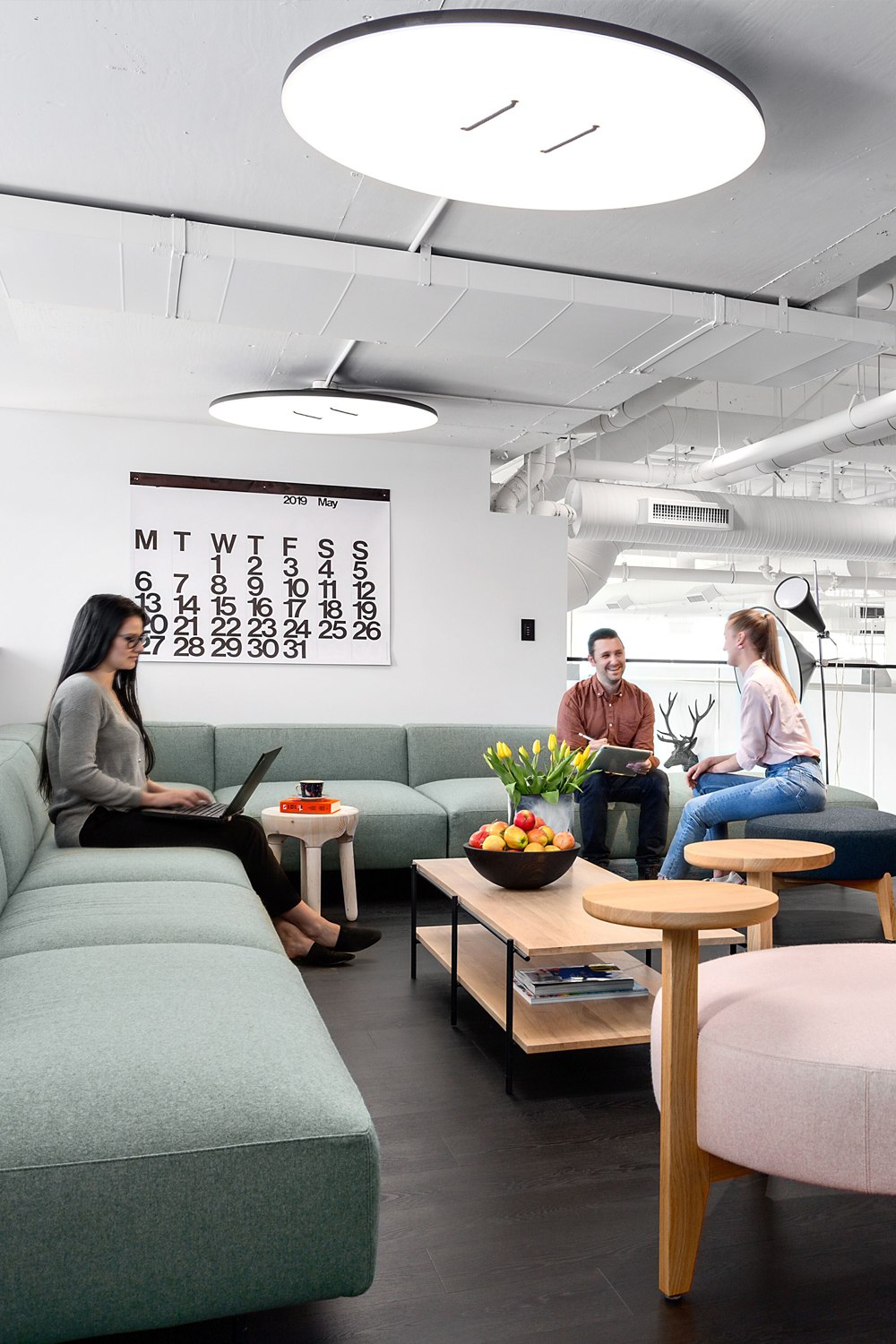 BUTTON CEILING/WALL