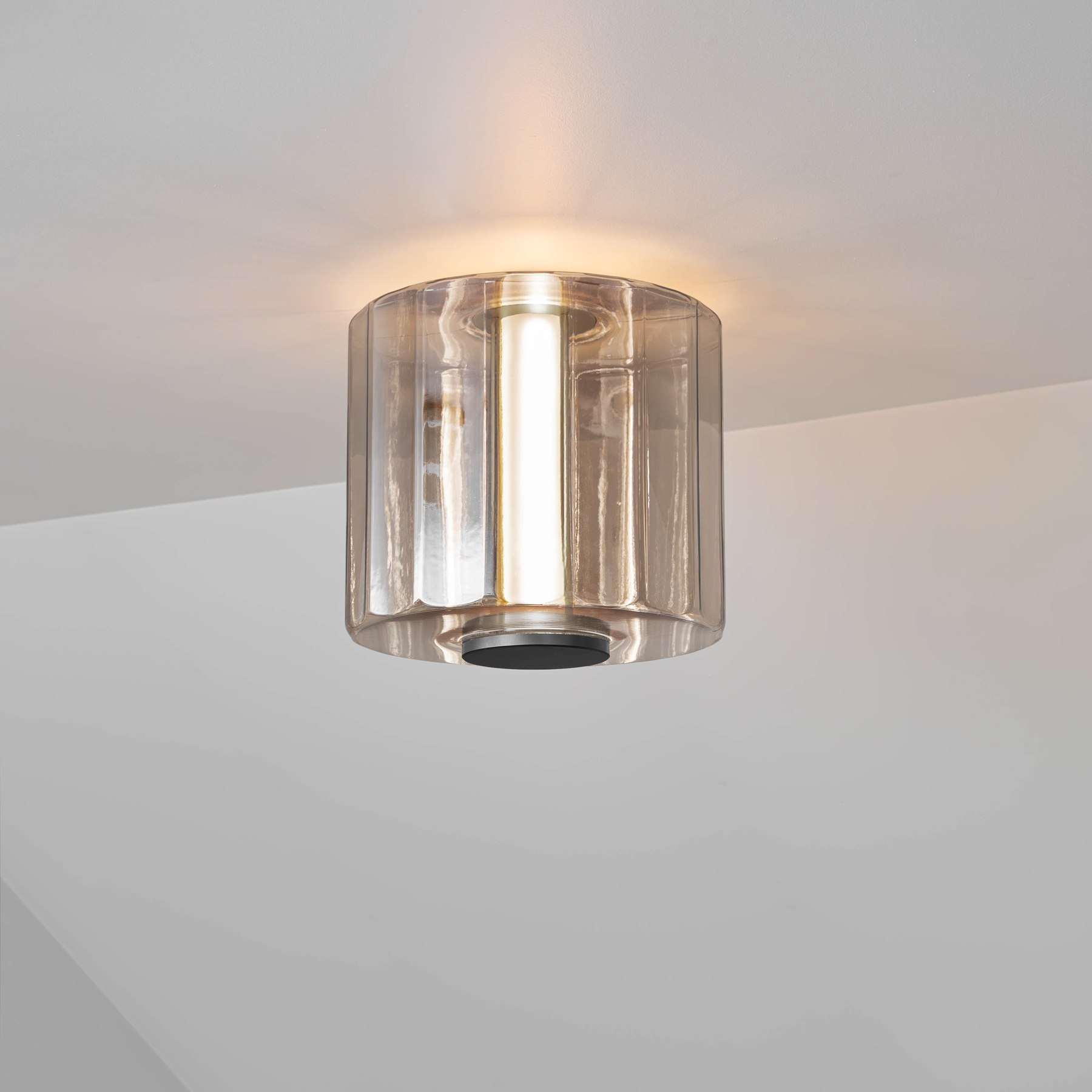 COLUMN CEILING