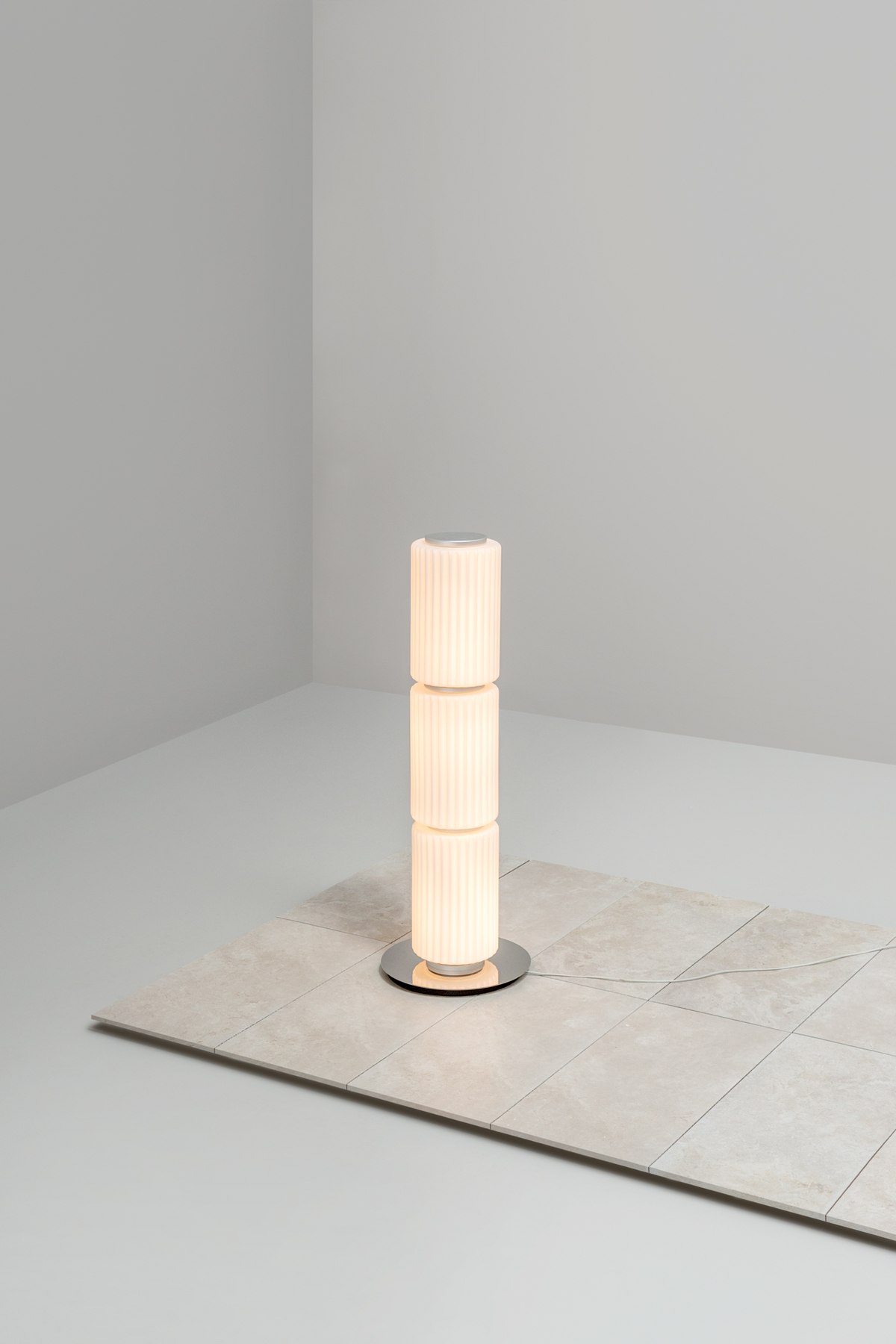 COLUMN FLOOR