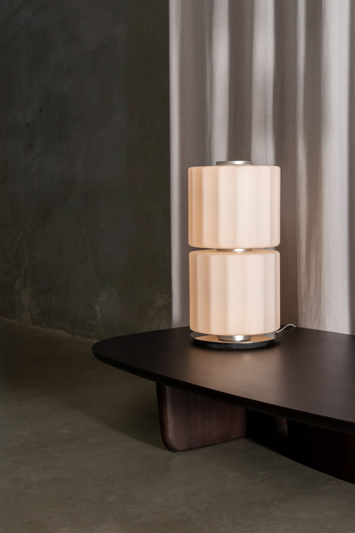 COLUMN TABLE