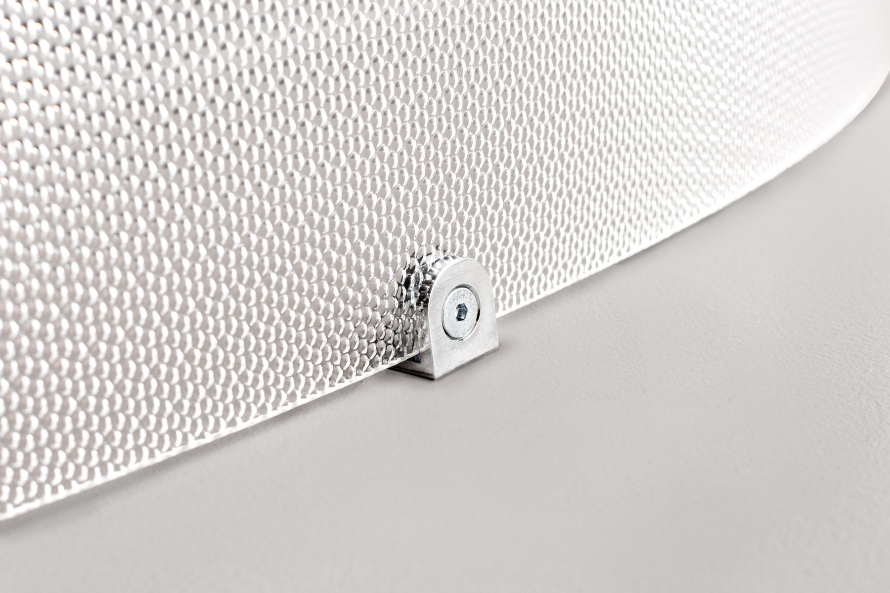 IRIS CEILING/WALL