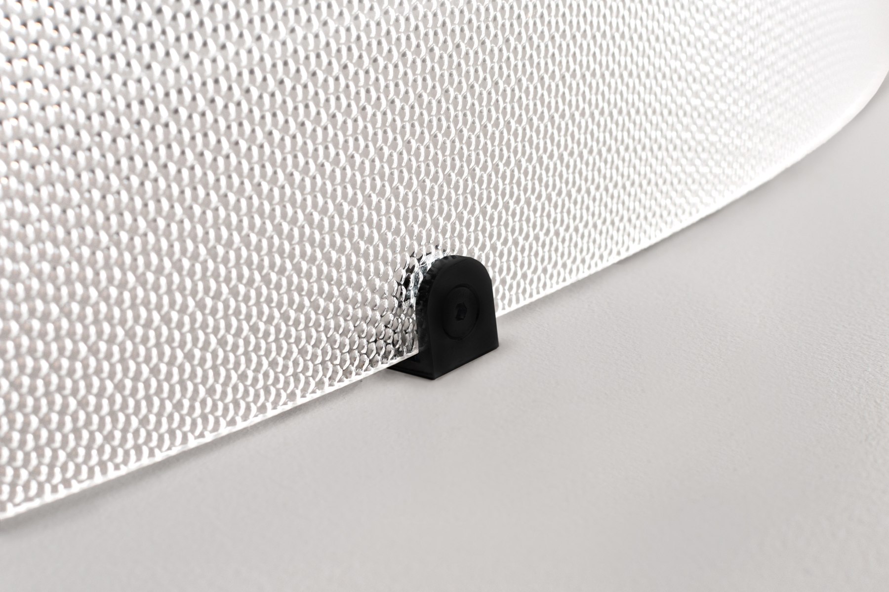 IRIS CEILING/WALL