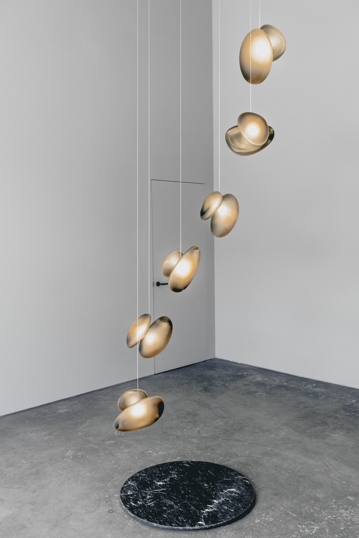 PEBBLE CHANDELIER