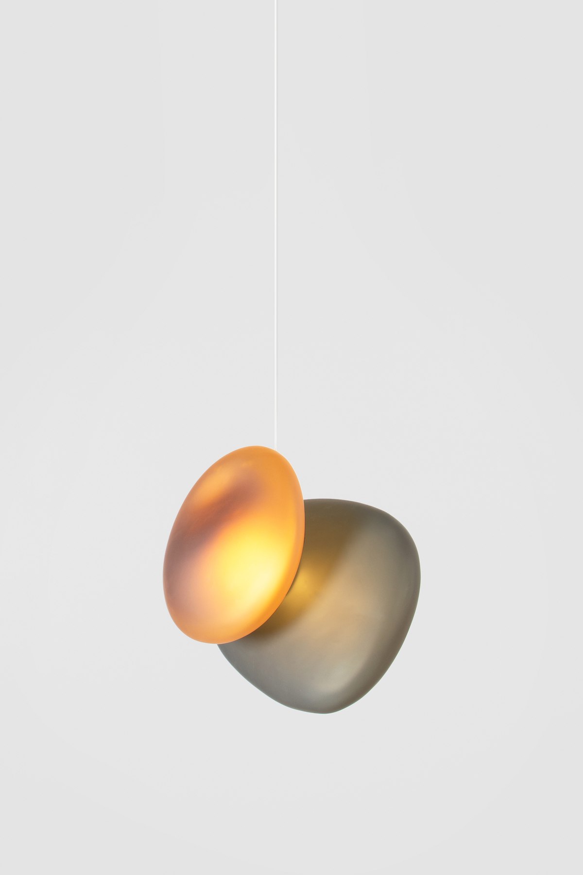 PEBBLE LINEAR PENDANT