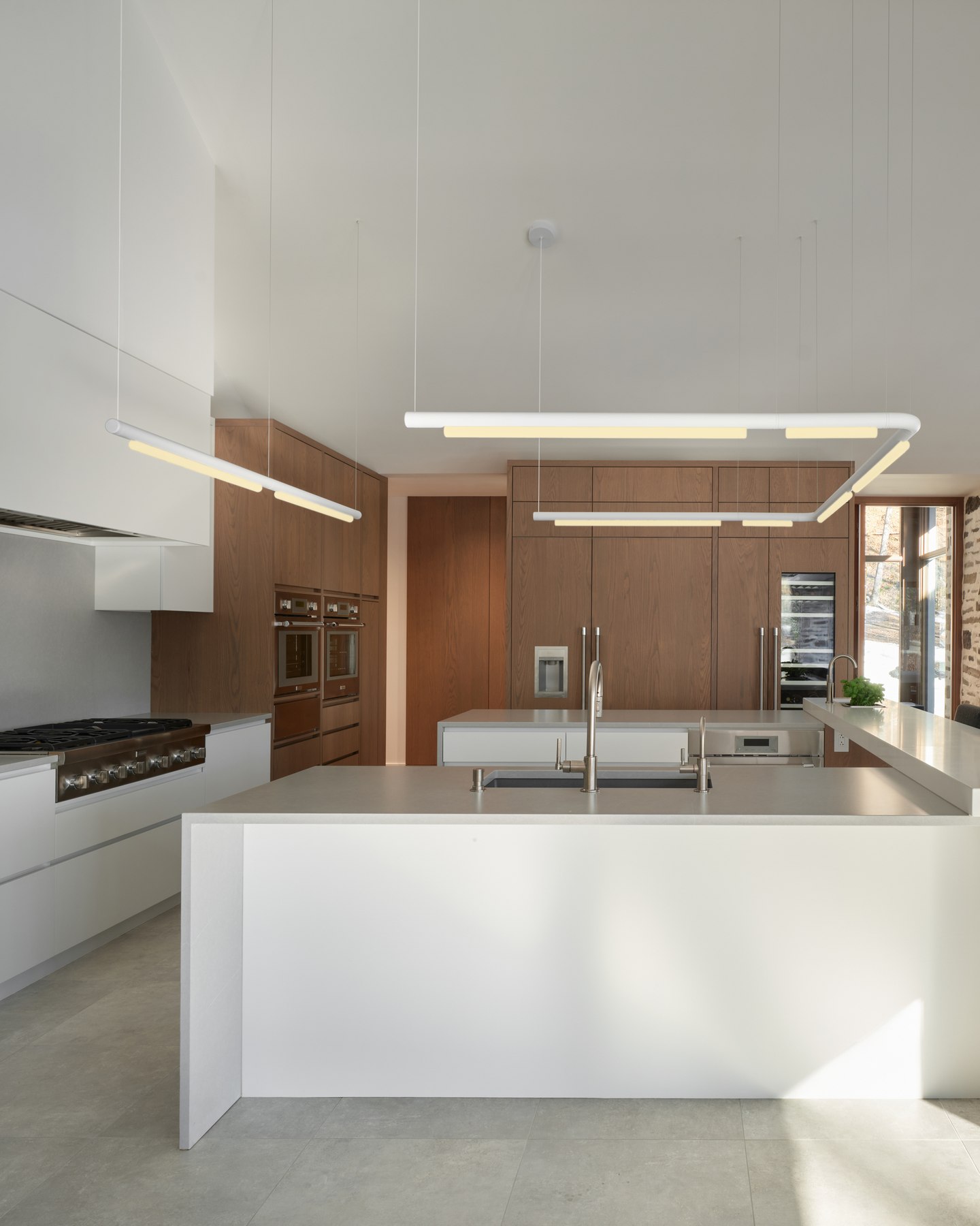 PIPELINE PENDANT LINEAR