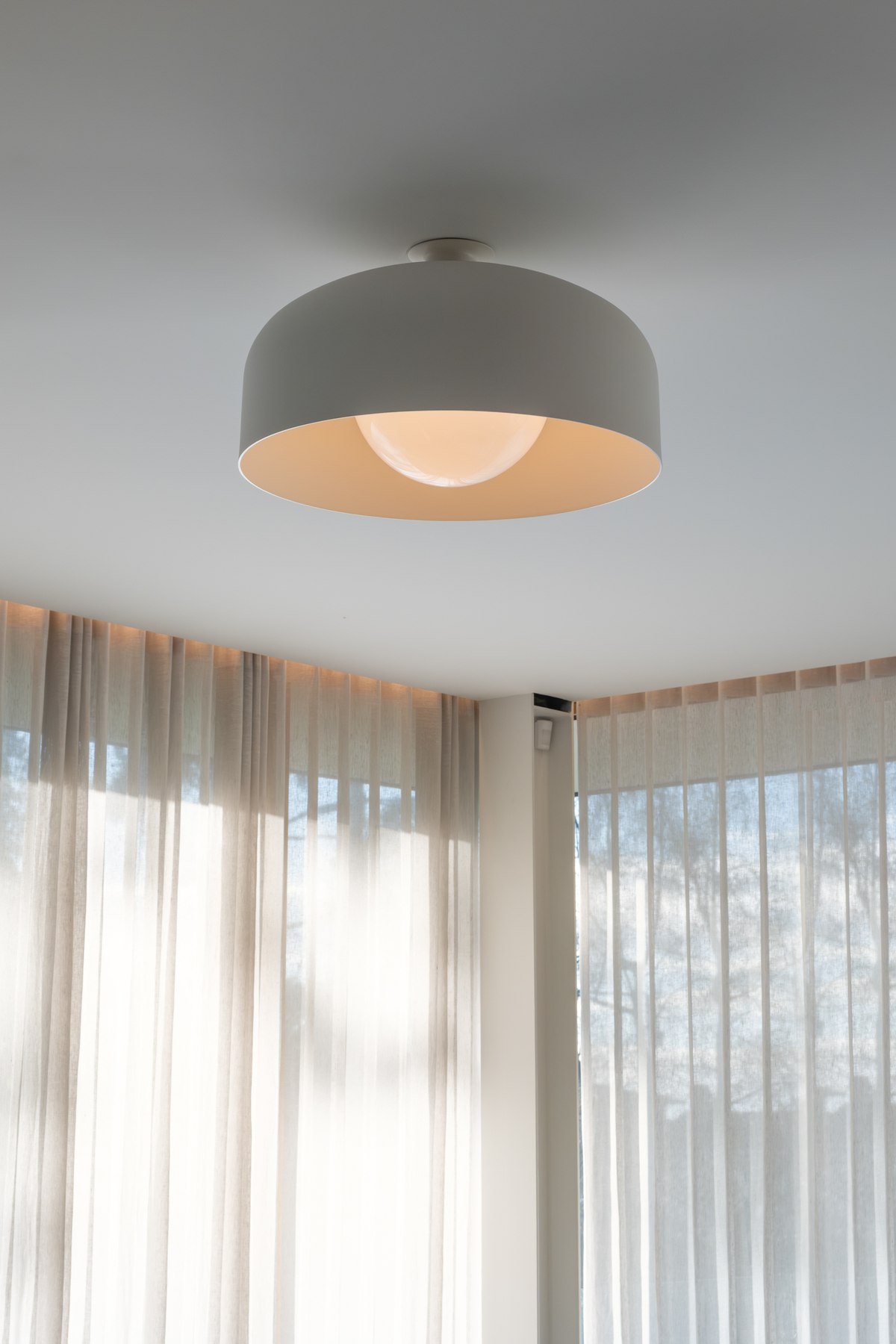 SPOTLIGHT VOLUMES CEILING/WALL