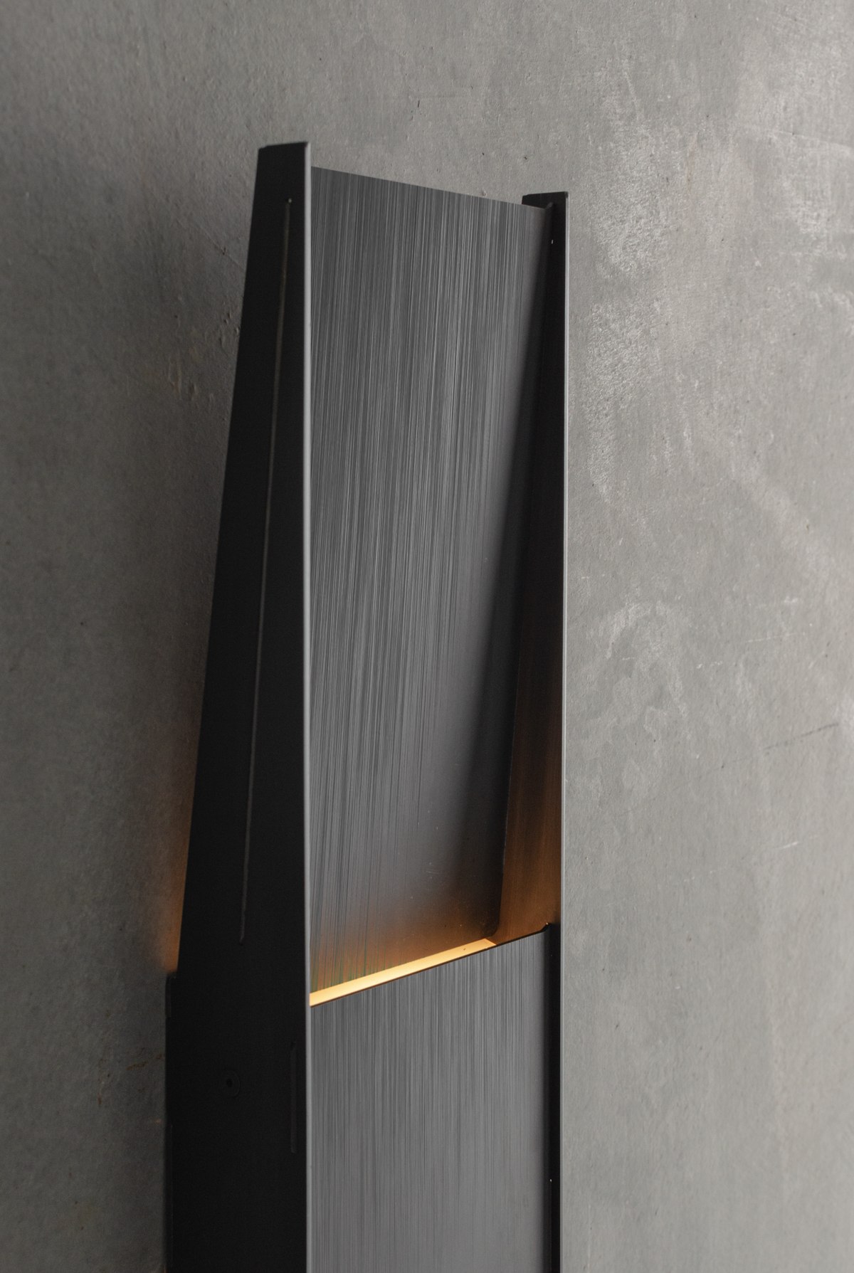 VECTOR CEILING/WALL