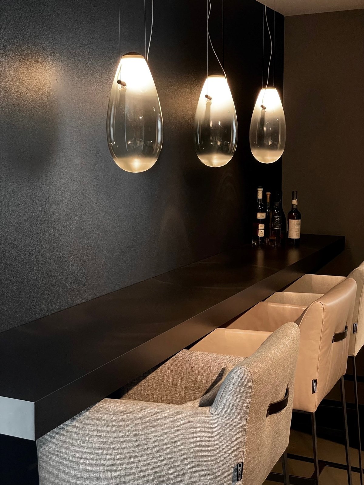 Pavia bar/kitchen stool