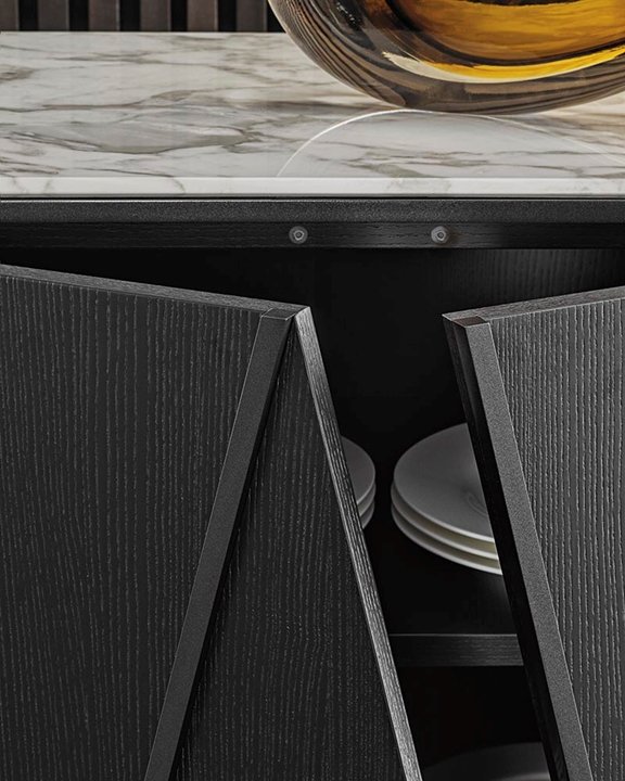 Easel Minotti — в интерьере
