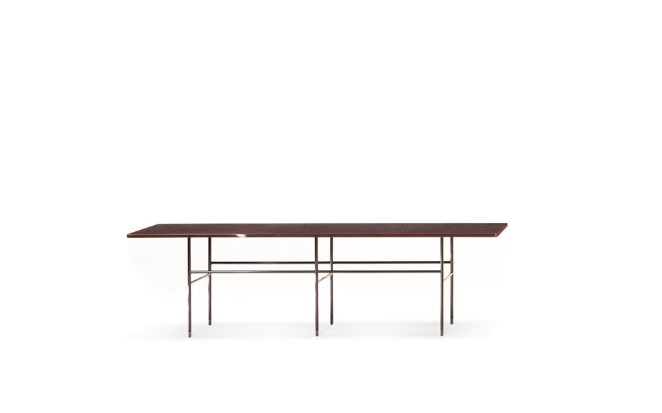 Lelong Minotti — вид сбоку