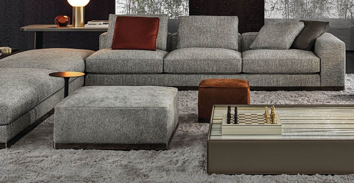 West Minotti — в интерьере